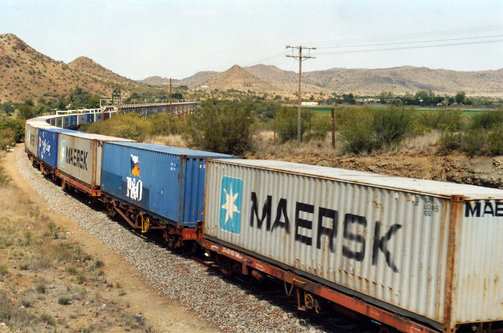 Container Train into FS