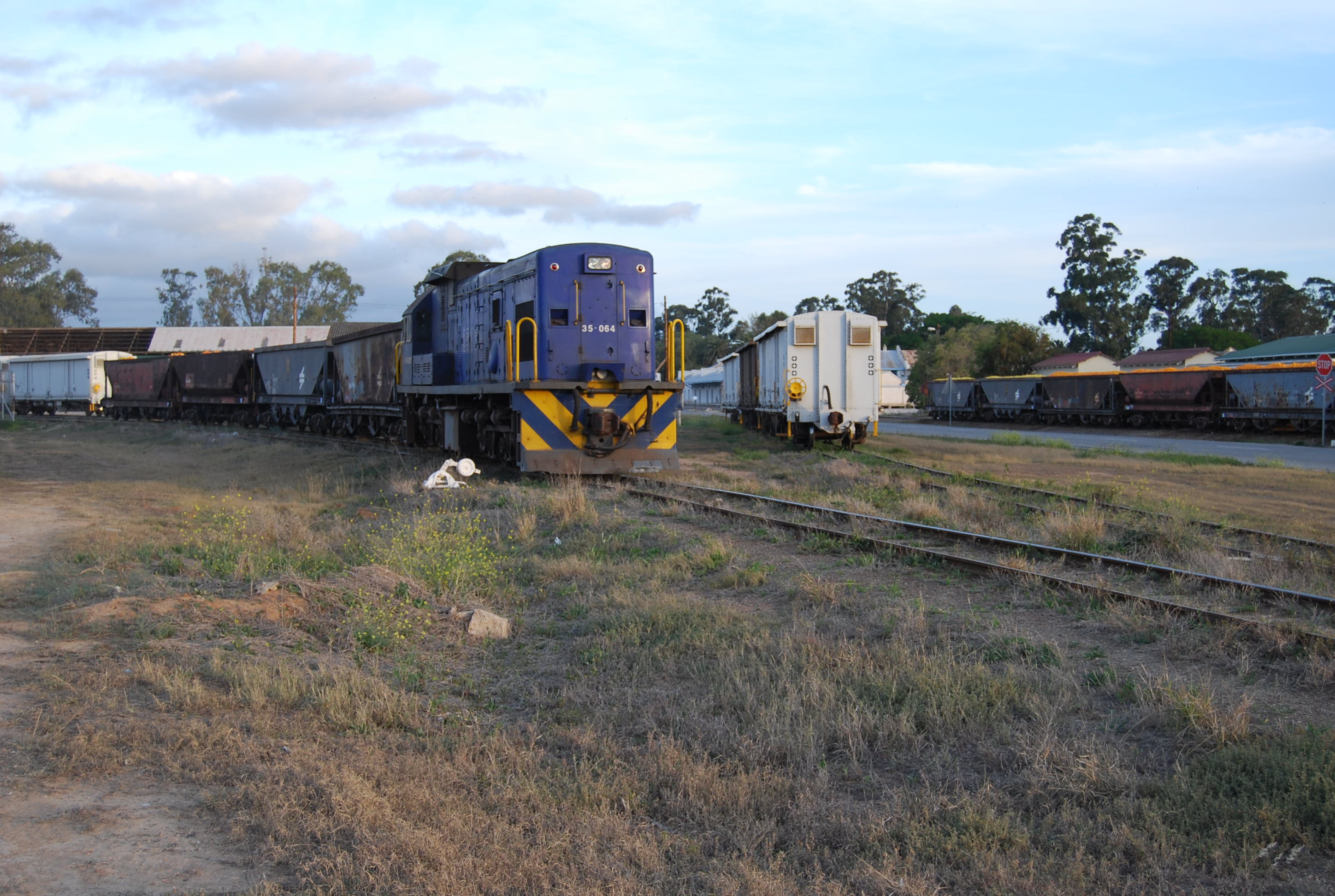 Loco Shunting Loco Shunting